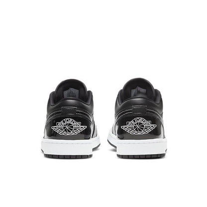 Air Jordan 1 Low &