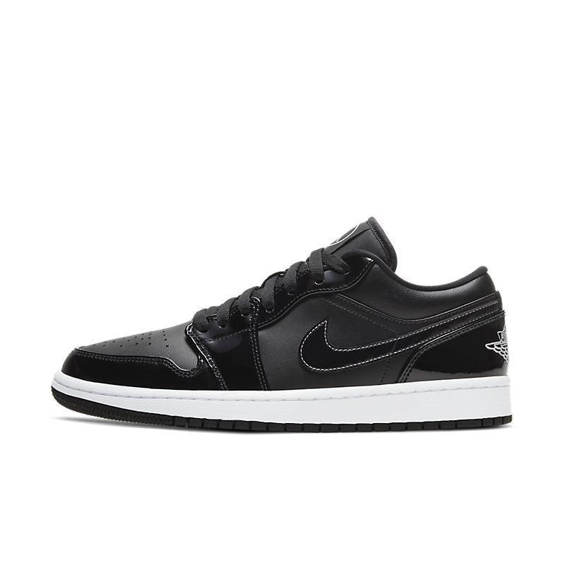 Air Jordan 1 Low &