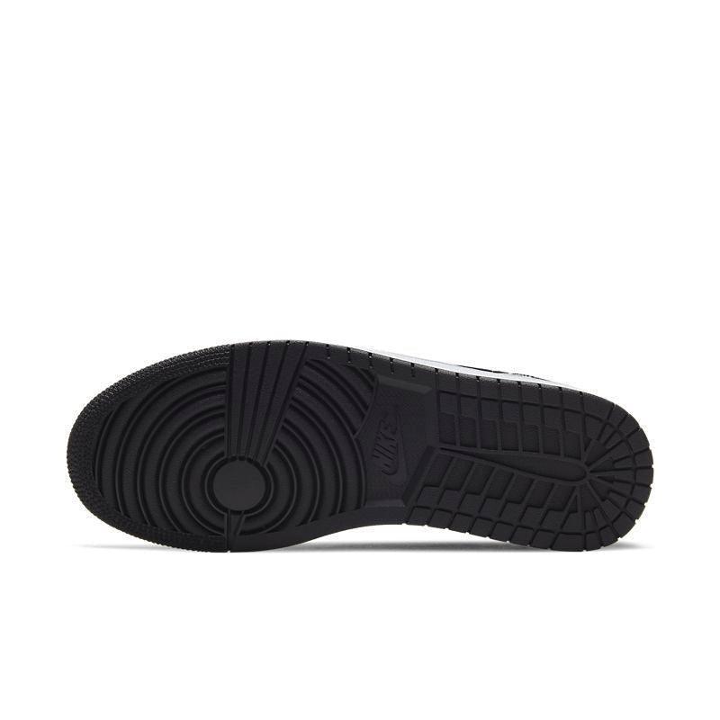 Air Jordan 1 Low &