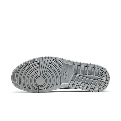 Air Jordan 1 Low &