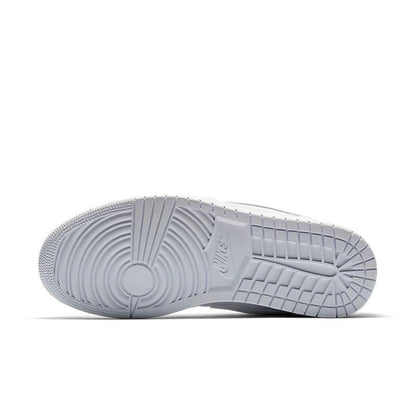 Air Jordan 1 Low &