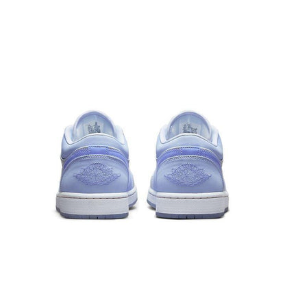 Air Jordan 1 Low &