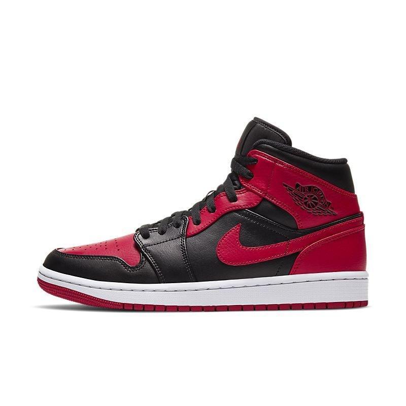 Air Jordan 1 Mid &