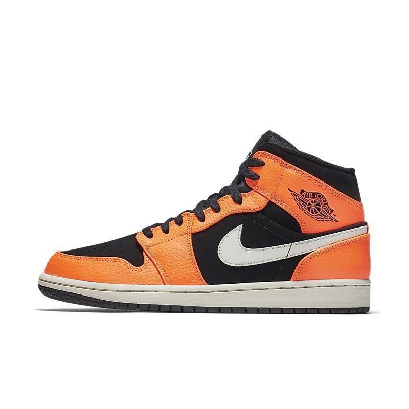 Air Jordan 1 Mid &