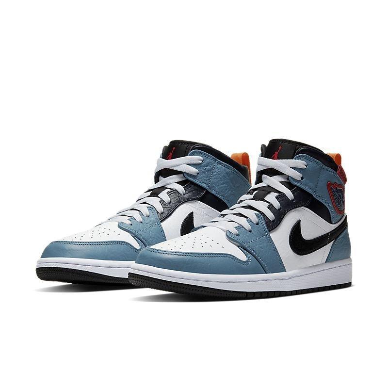 Air Jordan 1 Mid &