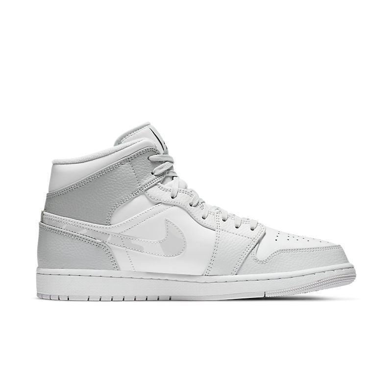 Air Jordan 1 Mid &