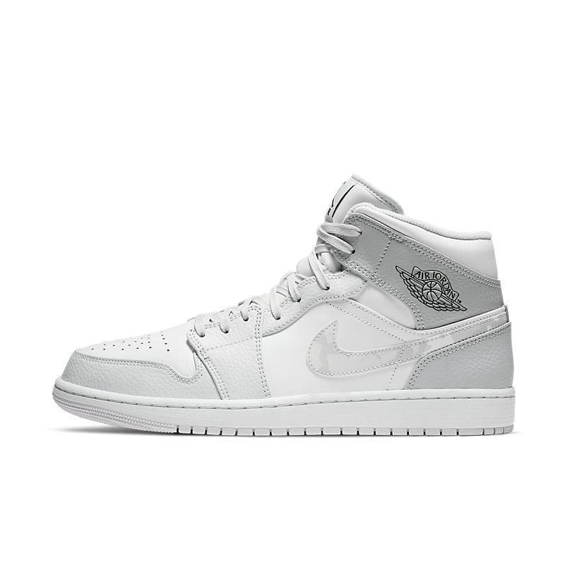 Air Jordan 1 Mid &