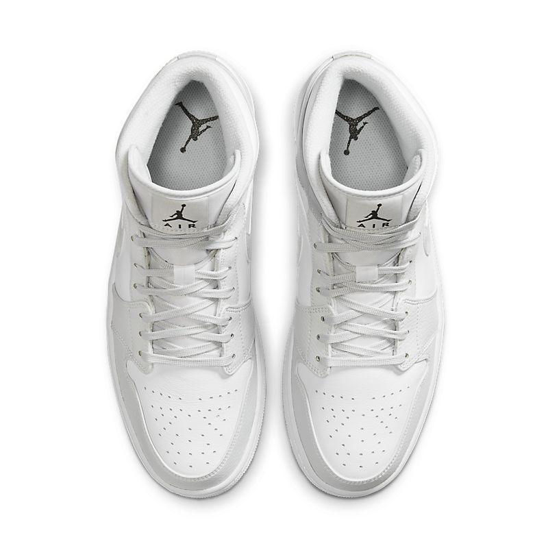Air Jordan 1 Mid &