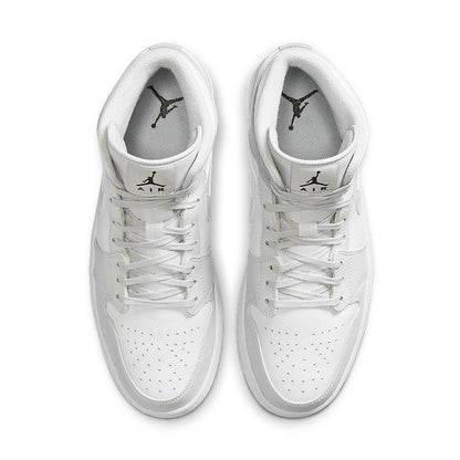 Air Jordan 1 Mid &