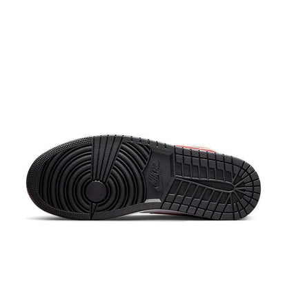 Air Jordan 1 Mid &