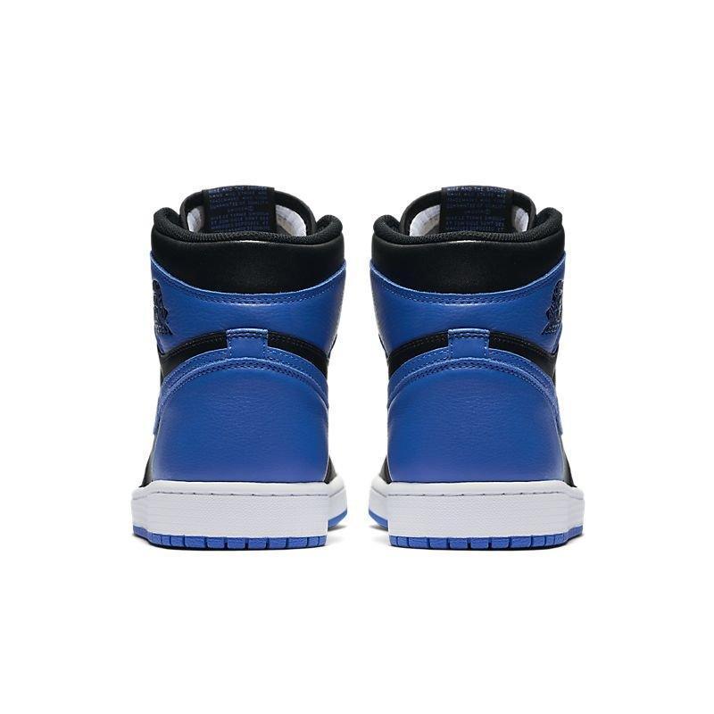 Air Jordan 1 Mid &