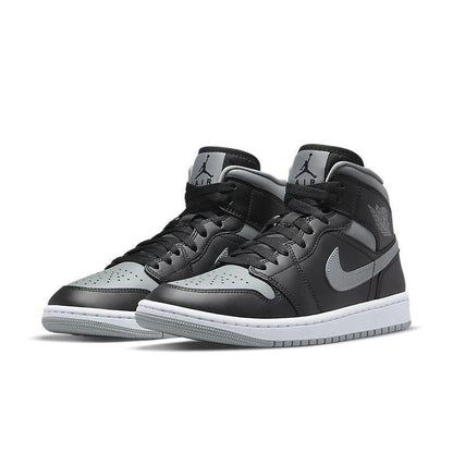 Air Jordan 1 Mid &