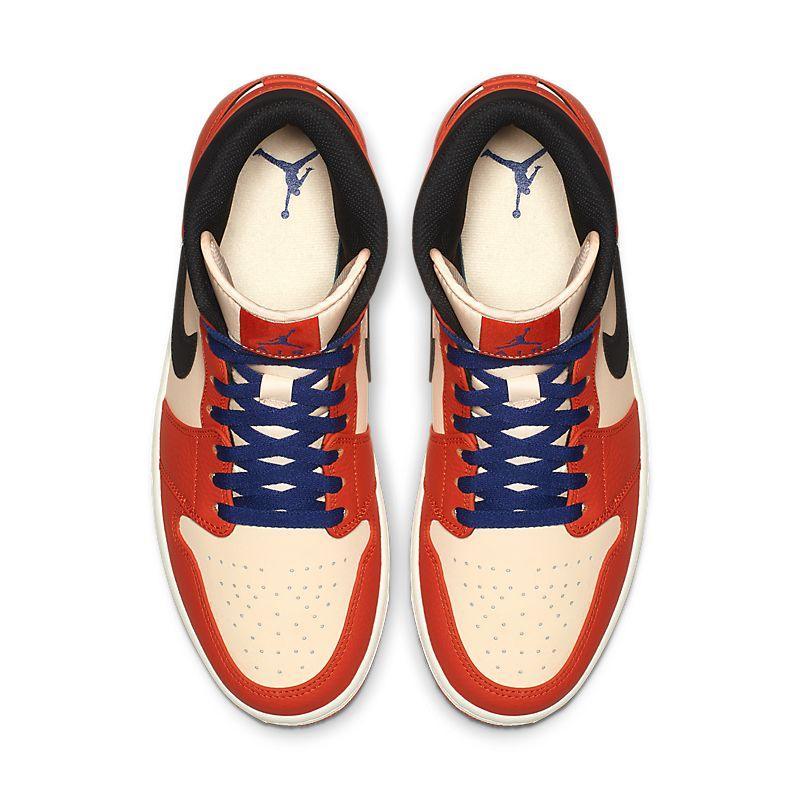 Air Jordan 1 Mid &