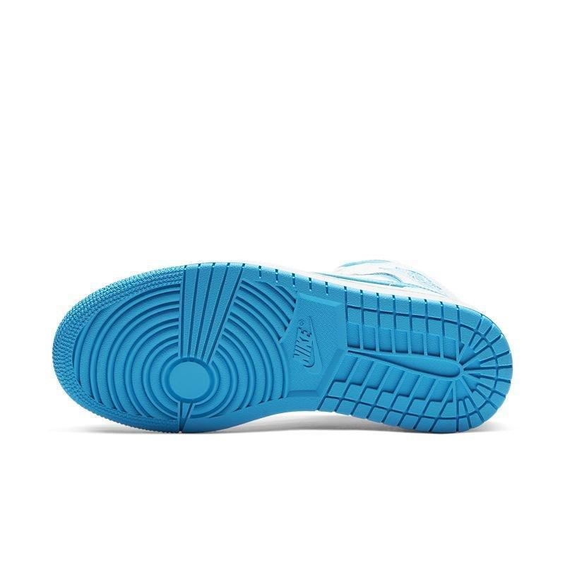 Air Jordan 1 Mid &