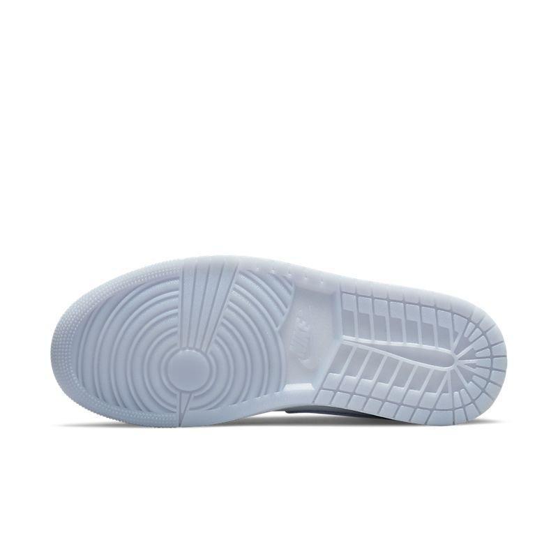 Air Jordan 1 Mid &