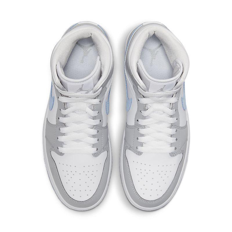 Air Jordan 1 Mid &
