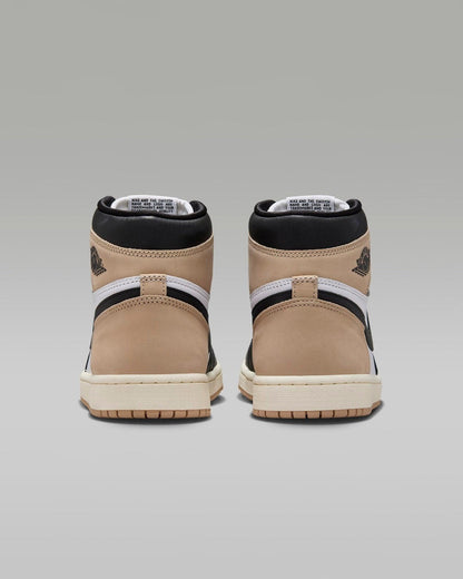 Air Jordan 1 Retro High OG "Latte"