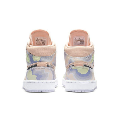 Air Jordan 1 Retro High &