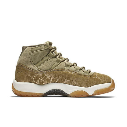 Air Jordan 11 Retro High &