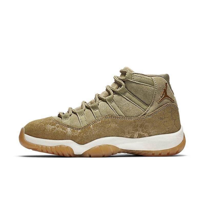 Air Jordan 11 Retro High &