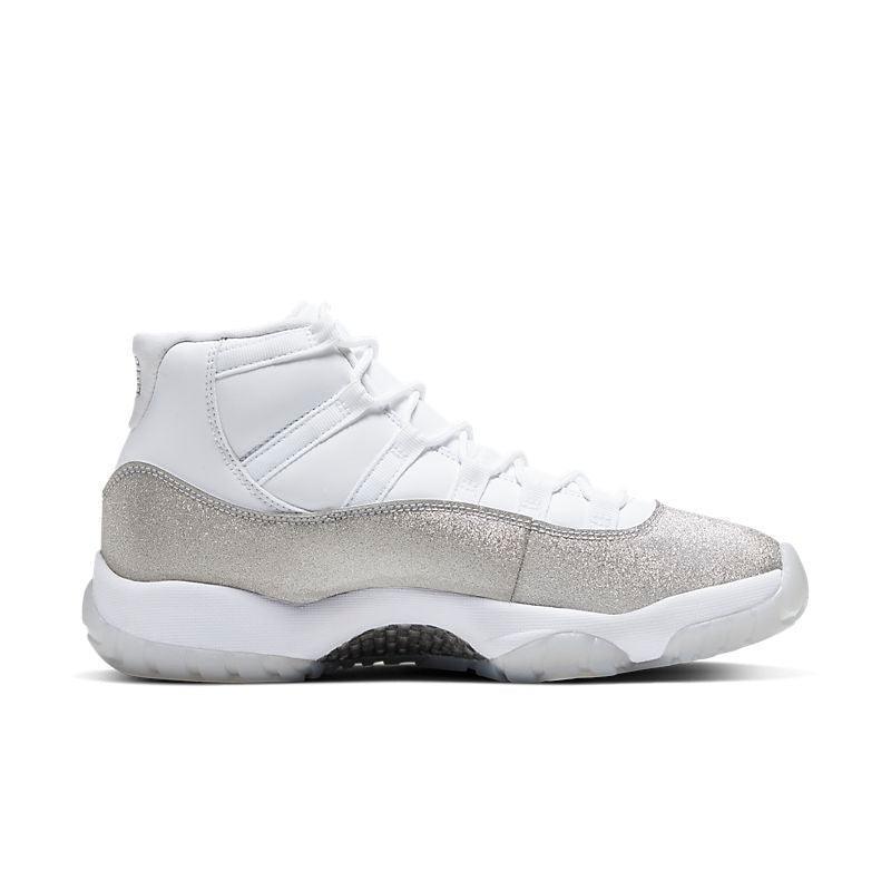Air Jordan 11 Retro High &
