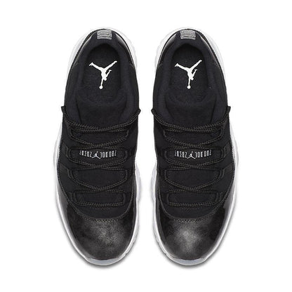 Air Jordan 11 Retro Low &