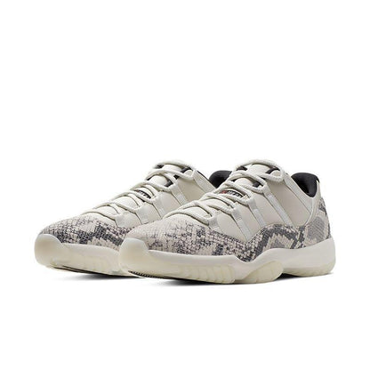 Air Jordan 11 Retro Low &