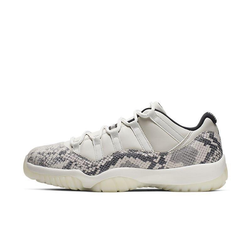 Air Jordan 11 Retro Low &