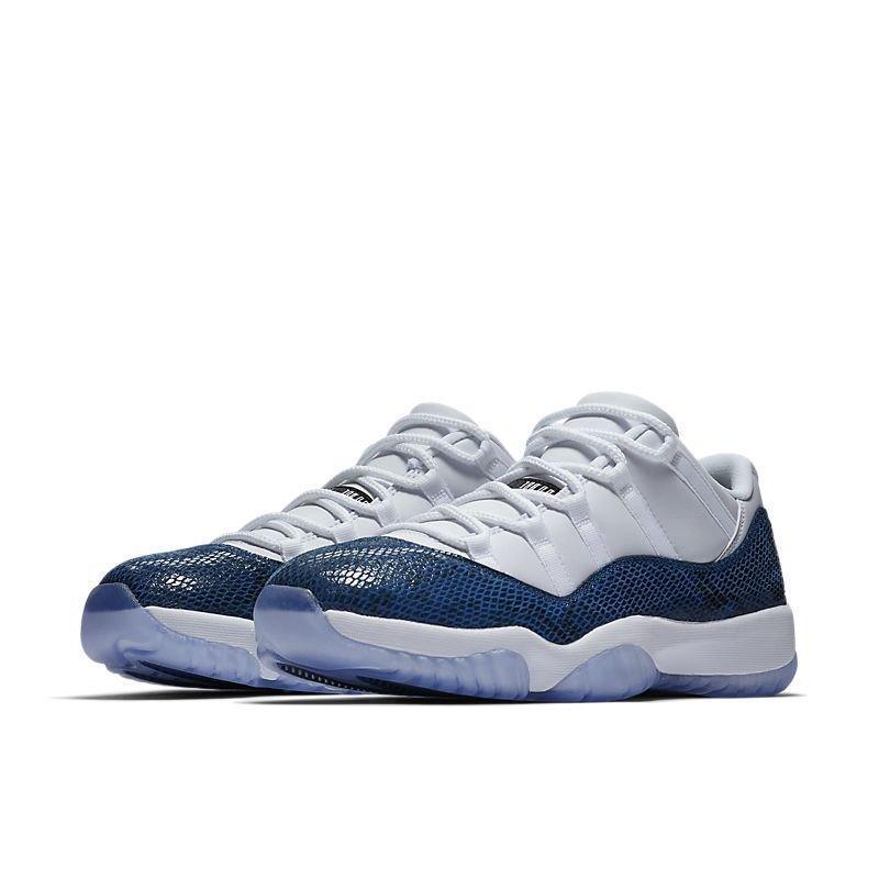 Air Jordan 11 Retro Low &