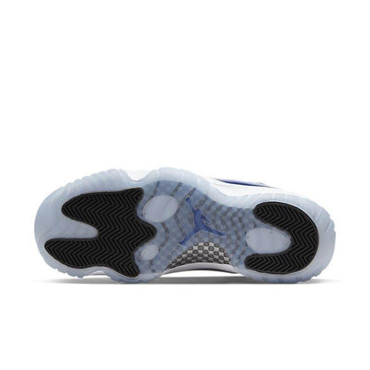 Air Jordan 11 Retro Low &