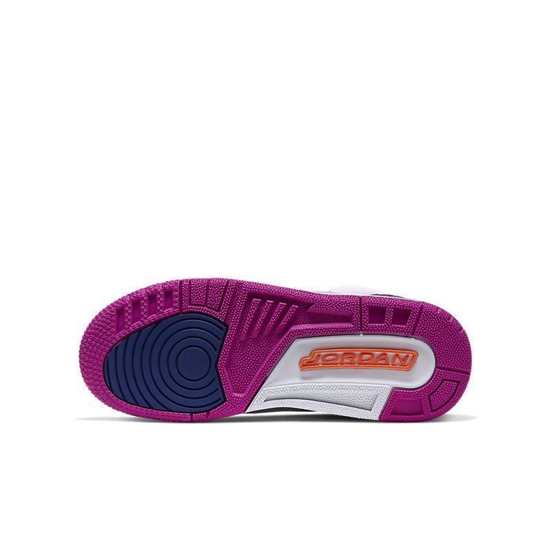 Air Jordan 3 Retro &
