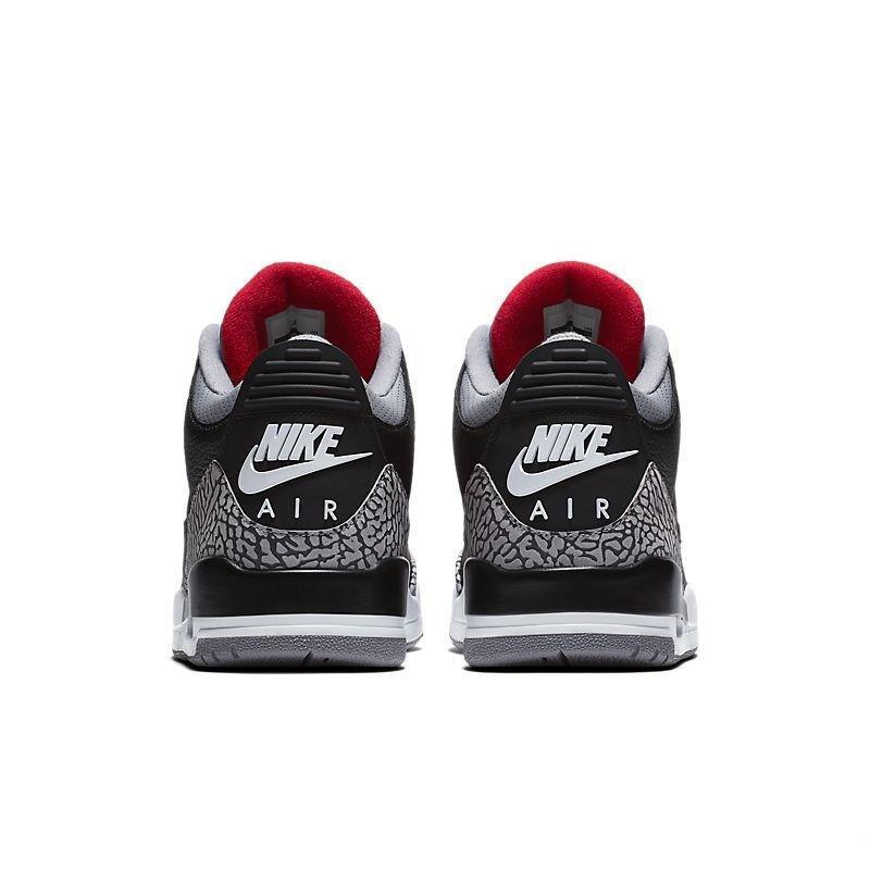 Air Jordan 3 Retro &