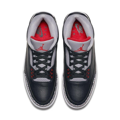 Air Jordan 3 Retro &