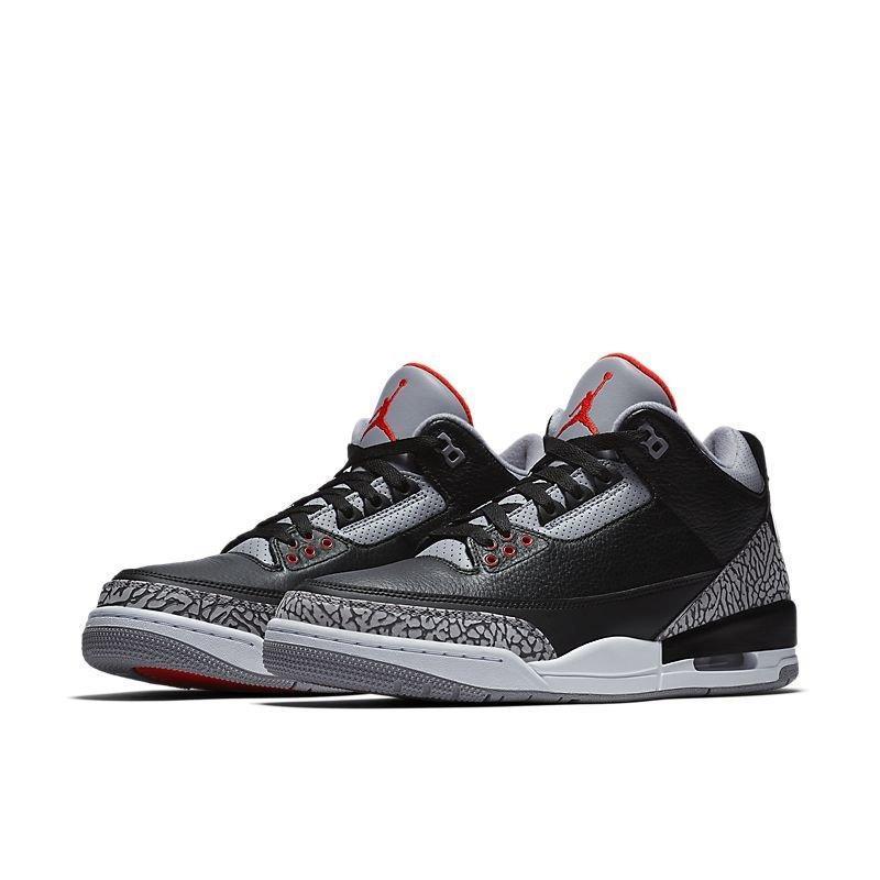 Air Jordan 3 Retro &