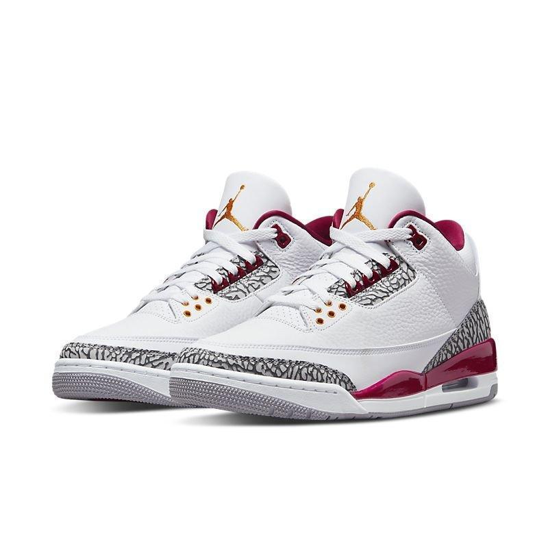 Air Jordan 3 Retro &