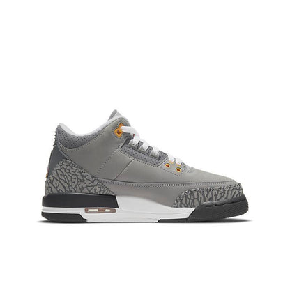 Air Jordan 3 Retro &