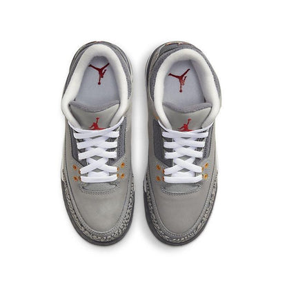 Air Jordan 3 Retro &