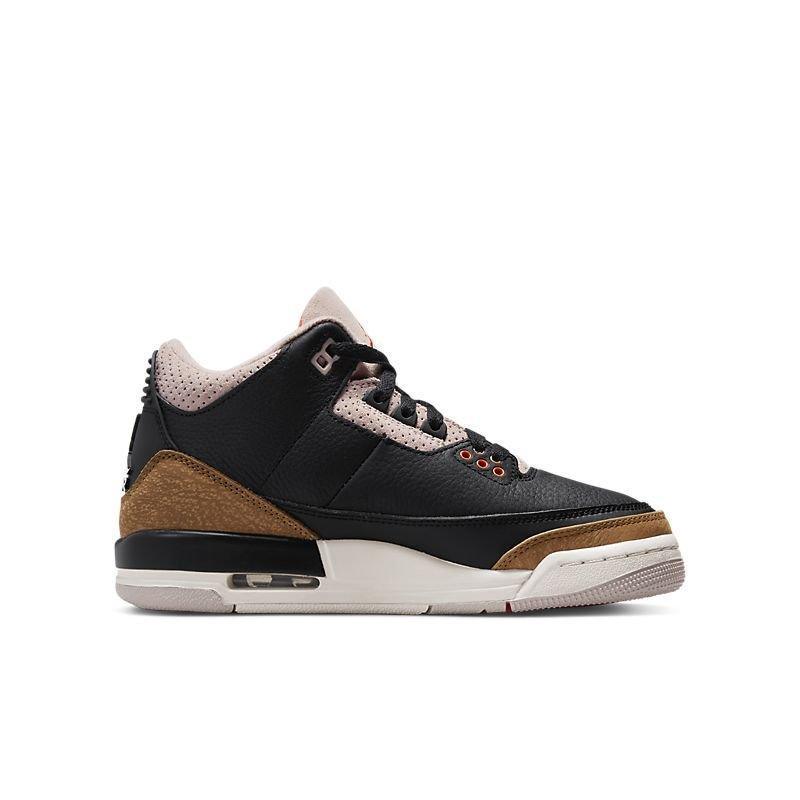 Air Jordan 3 Retro &