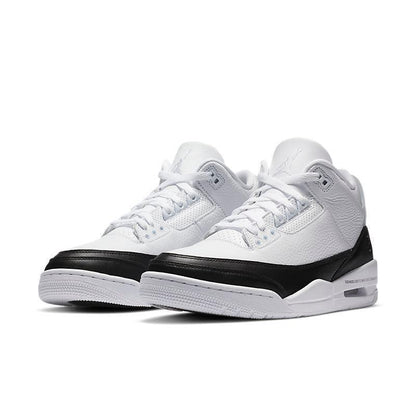 Air Jordan 3 Retro &