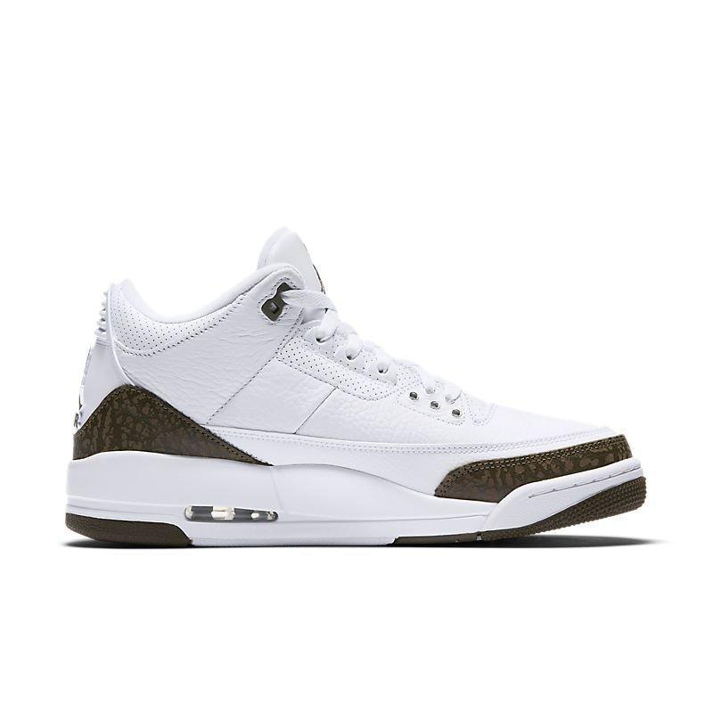 Air Jordan 3 Retro &