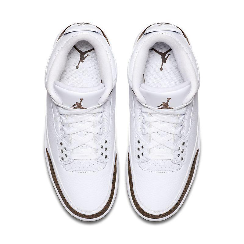 Air Jordan 3 Retro &