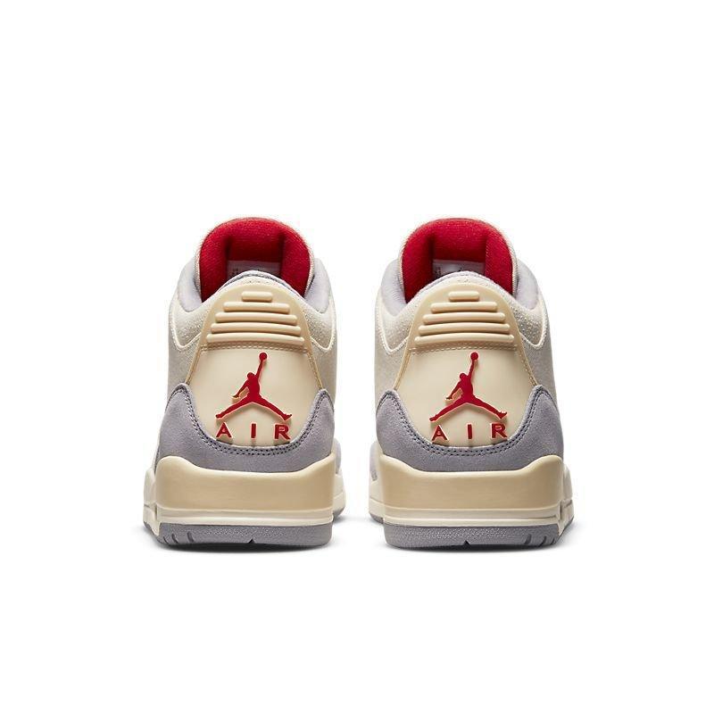 Air Jordan 3 Retro &