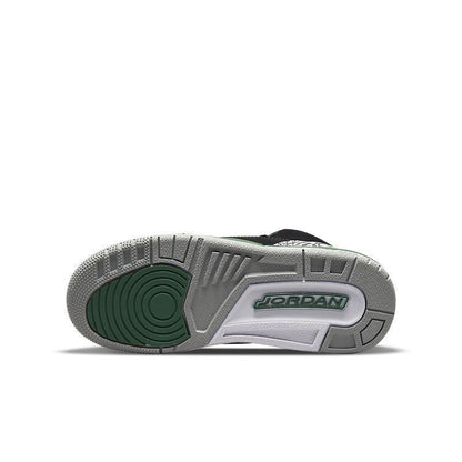 Air Jordan 3 Retro &