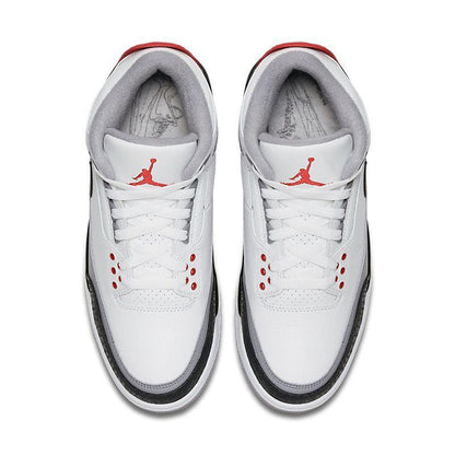 Air Jordan 3 Retro &