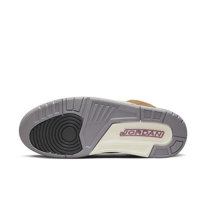 Air Jordan 3 Retro &