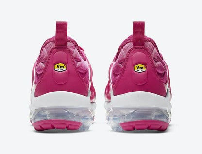 Nike Air VaporMax Plus &