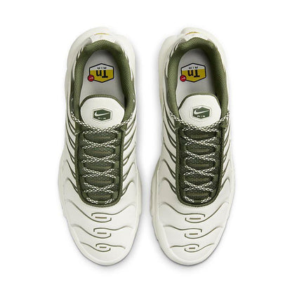 Nike Air Max Plus &