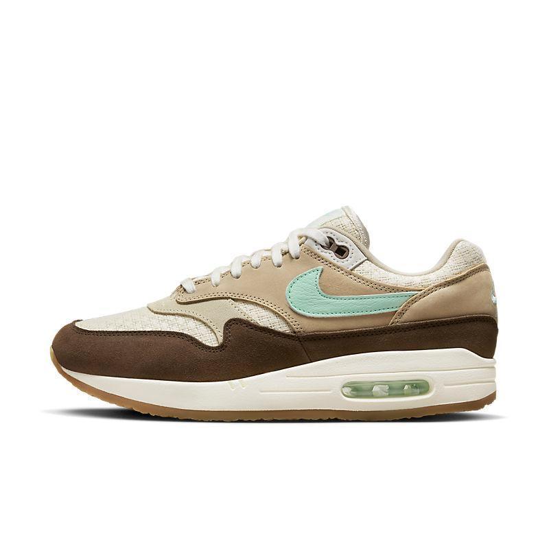 Nike Air Max 87 &