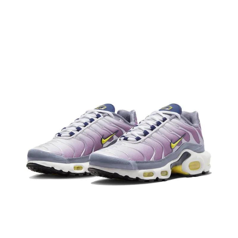 Nike Air Max Plus &