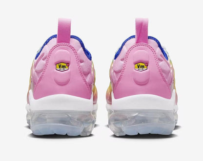Nike Air VaporMax Plus &